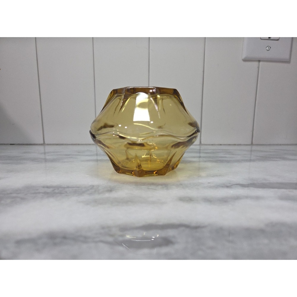 Anchor‎ Hocking Berry Bowls, Vintage Glassware, Amber Scalloped Bowls, Decor